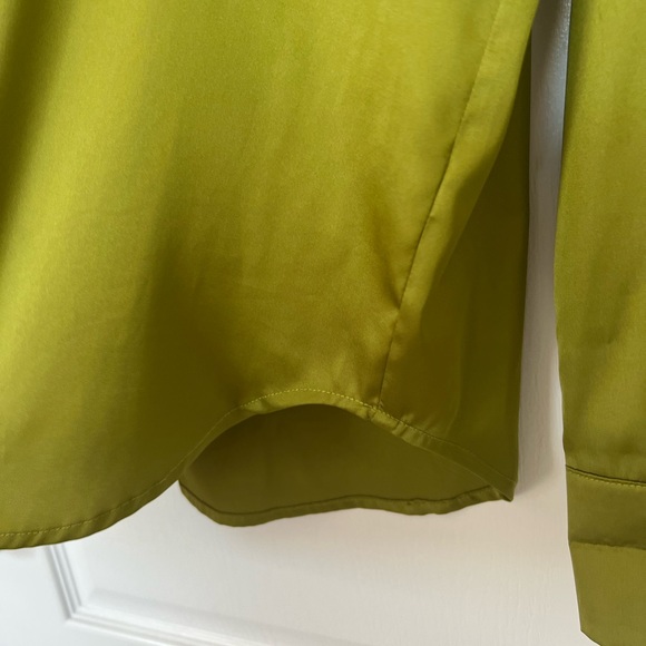 Bright green button down shirt in a size s/m by et clet for sale! - Picture 10 of 16